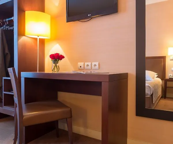Le Hotel Vincennes