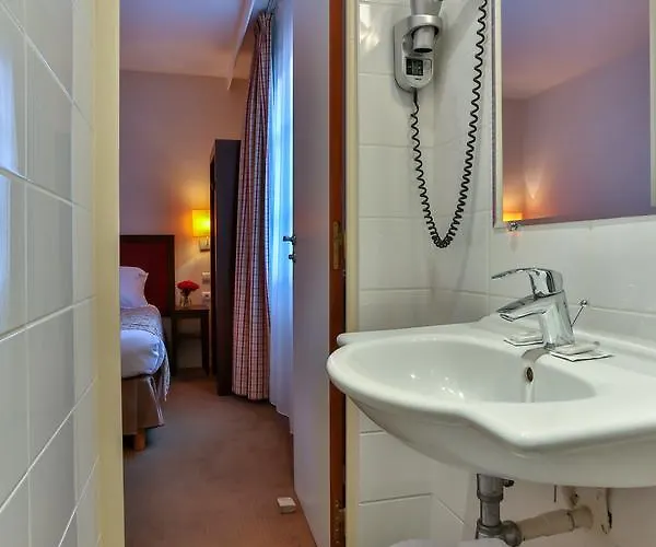 Hotel Le 2*